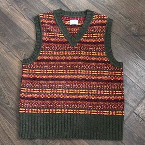 Aime Leon Dore V-Neck Sweater Vest - Red, Yellow, Green NWOT MEDIUM lambs wool